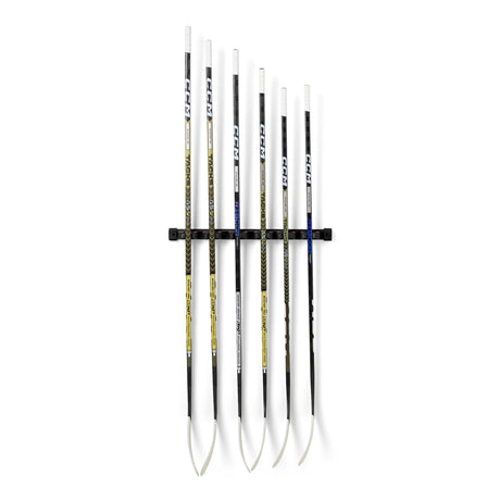 Klubbställ för hockeyklubbor, rymmer sex klubbor och håller dem organiserade och avstånd från golvet.